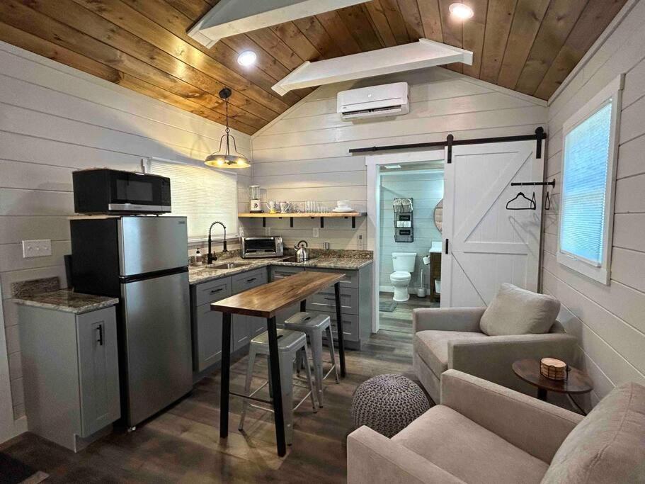 Blissful Nook Tiny Home ~ Cozy Retreat W/ Hot Tub; Near Town And Deep Creek Bryson City Kültér fotó